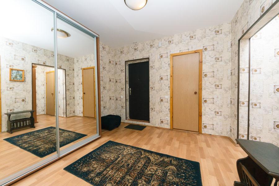 On Grygorenko Street Apartment